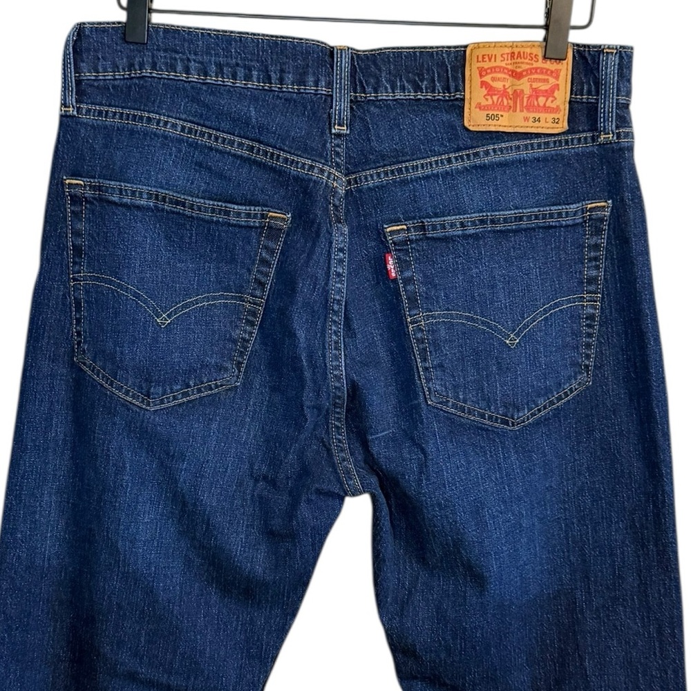 Levi’s Men’s Sz 34 x 32 Regular Fit Straight Leg Jeans - Picture 4 of 6